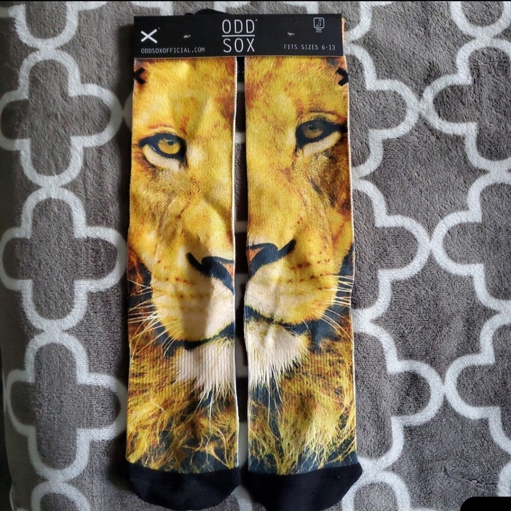 NWT Odd Sox Lion Crew Size 6-13